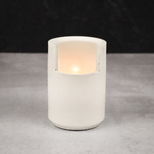 Alue Design Cement Candle